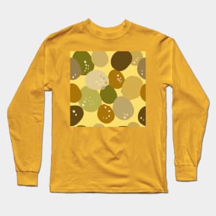 Beach stones and rounds on sand seamless pattern Long Sleeve T-Shirt